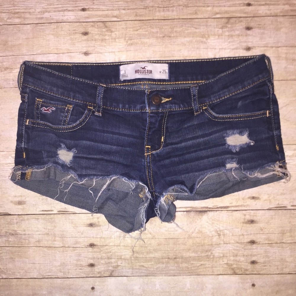 HOLLISTER SHORTS (1)💙